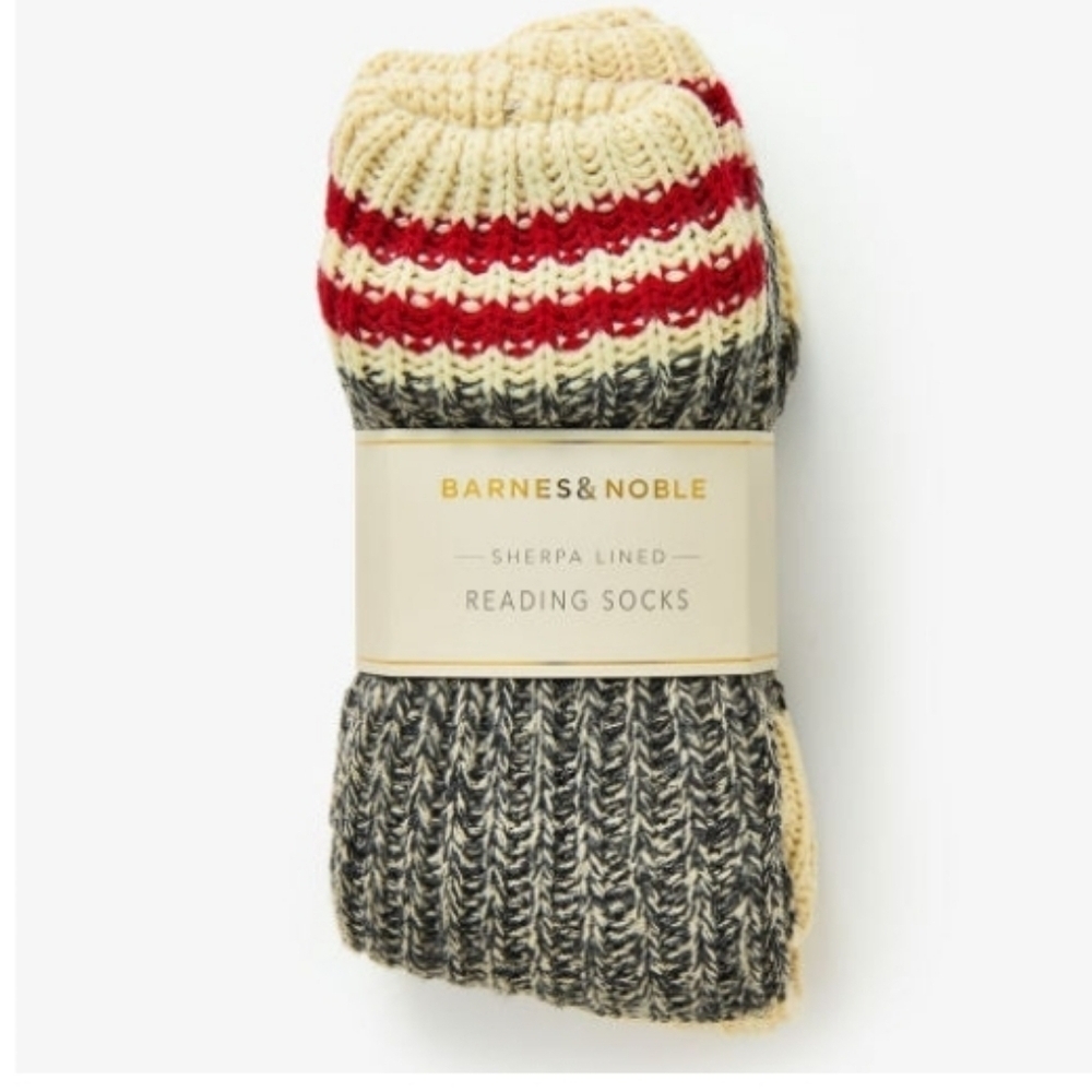 ❤️BUY 5 GET 3 FREE Barnes & Noble Sock Monkey Reading Socks - Picture 4 of 13